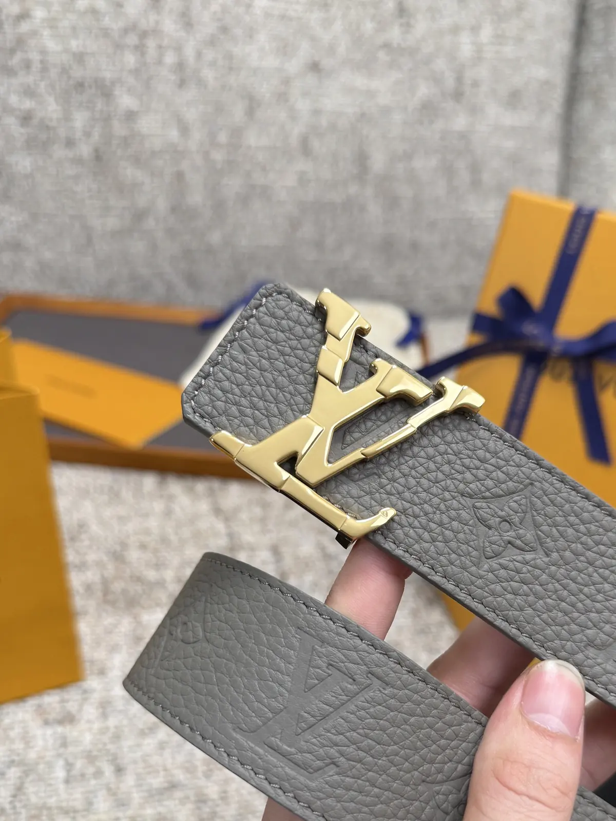 LV Style Gold Leather Men's Belt Lookbook Reference image 3