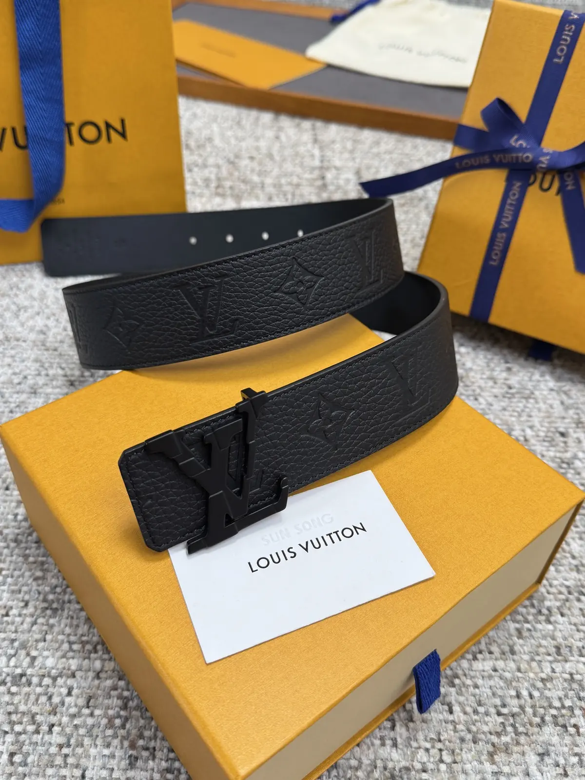 LV Style Gold Leather Men's Belt Lookbook Reference image 1
