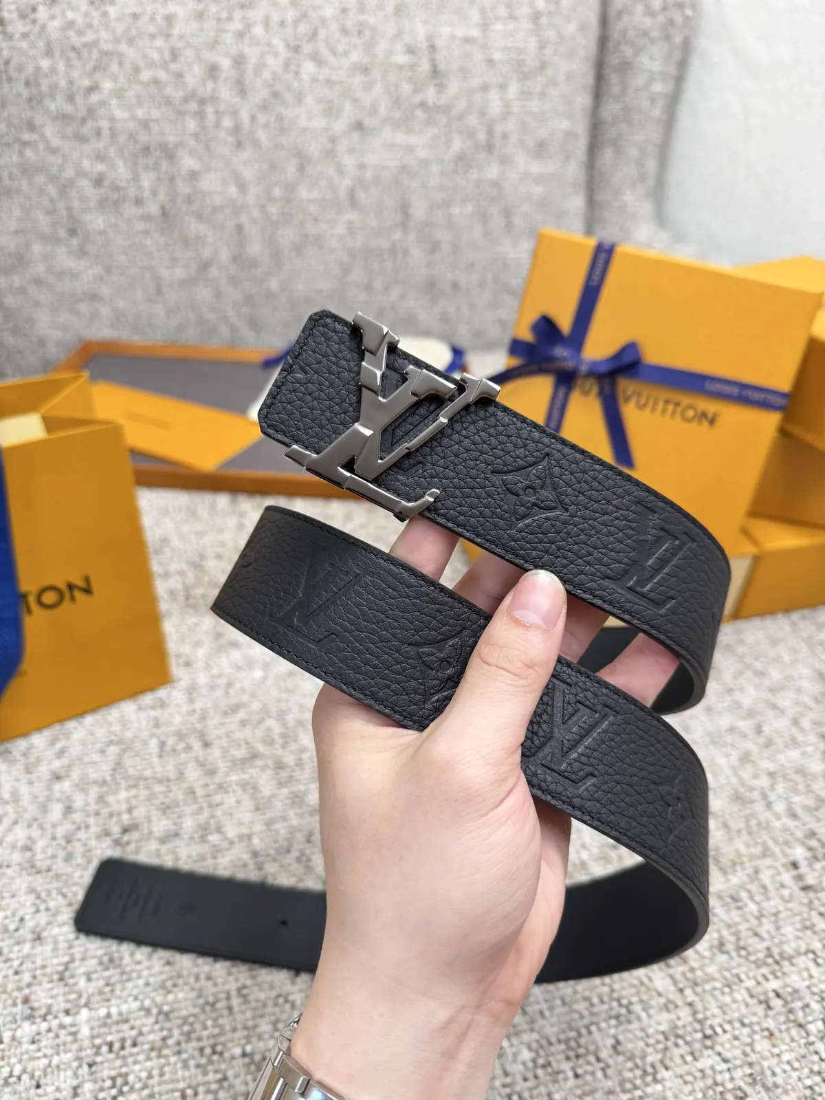 LV Style Gold Leather Men's Belt Lookbook Reference image 2
