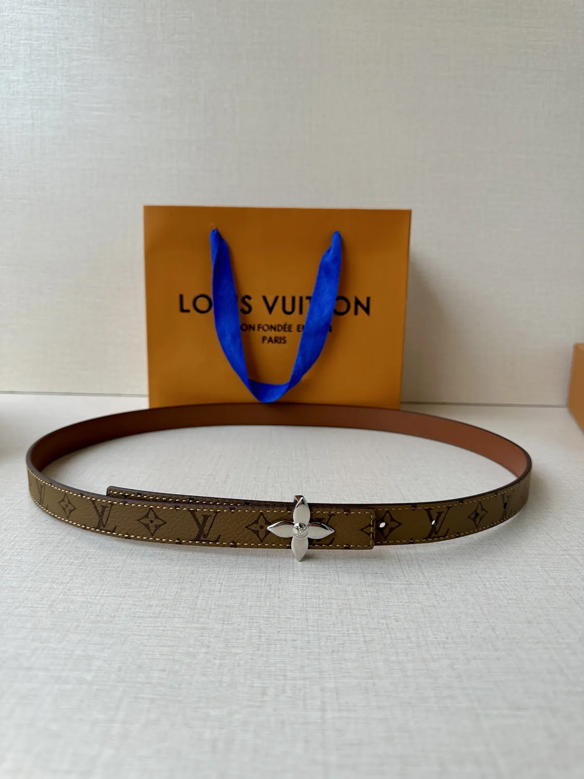 LV Style Gold Leather Women's Belt Lookbook Reference image 1