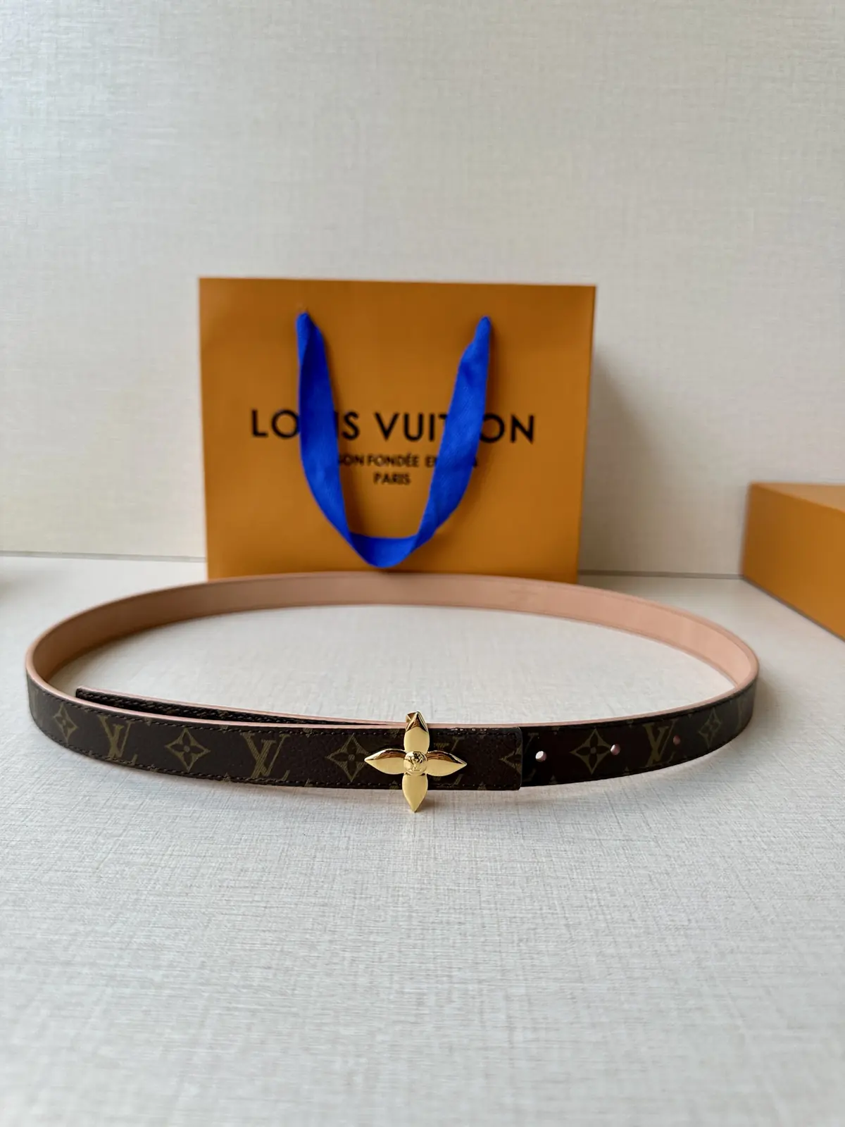 LV Style Gold Leather Women's Belt Lookbook Reference image 1