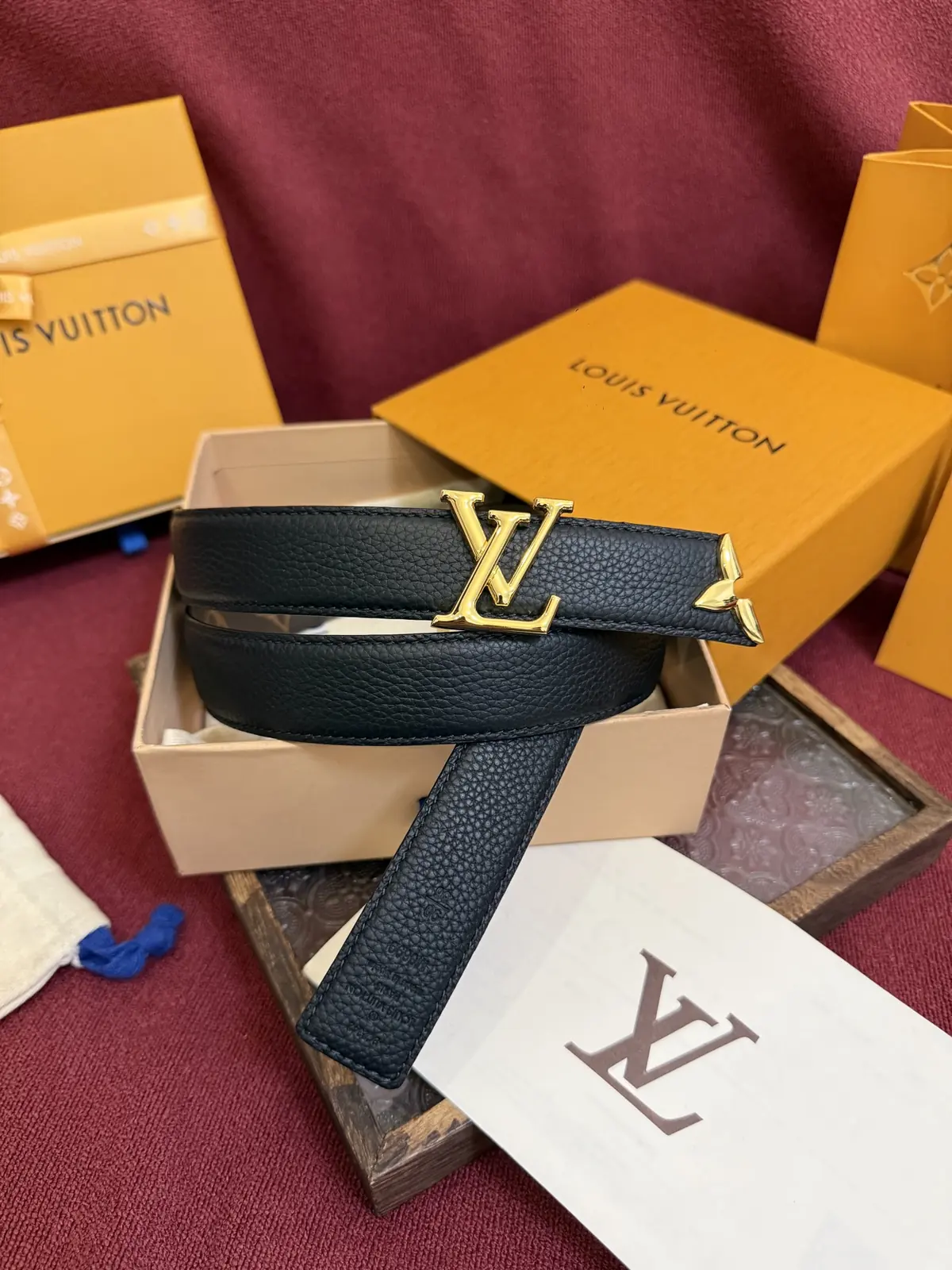 LV Style Gold Leather Women's Belt Lookbook Reference image 6