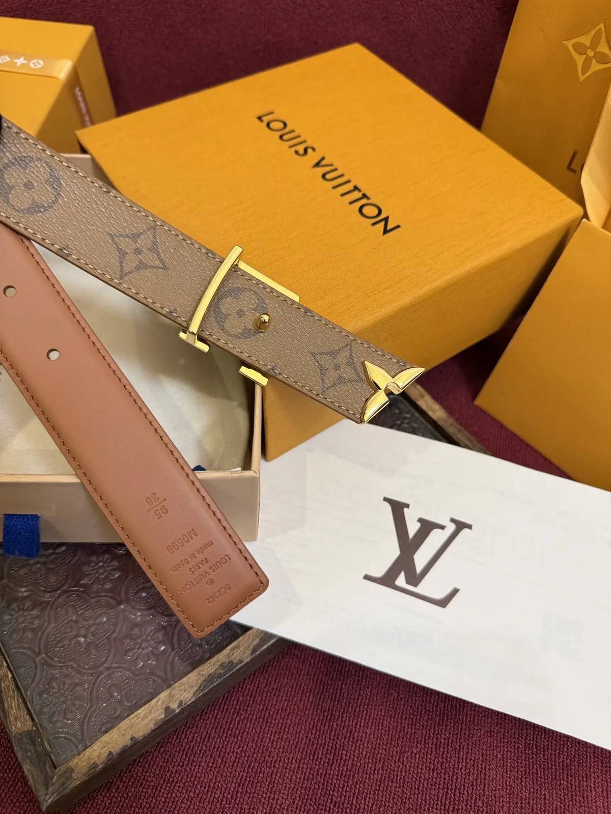 LV Style Gold Leather Women's Belt Lookbook Reference image 5