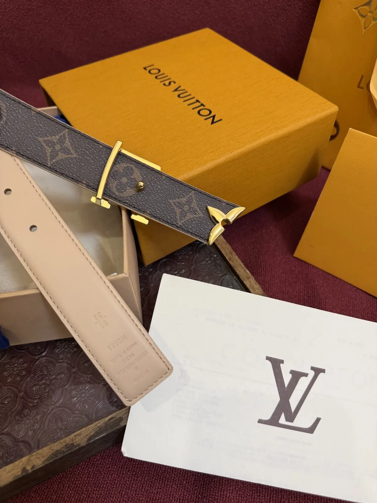LV Style Gold Leather Women's Belt Lookbook Reference image 5