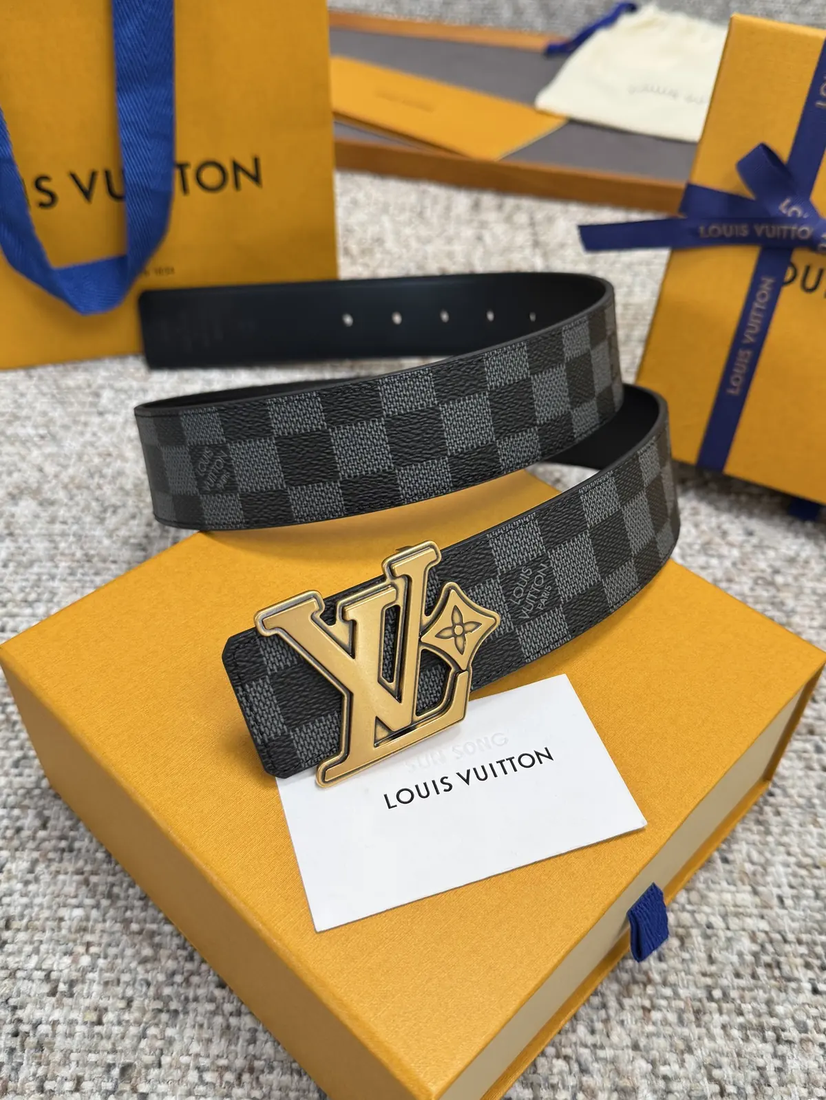 LV Style Leather Men's Belts Lookbook Reference image 1