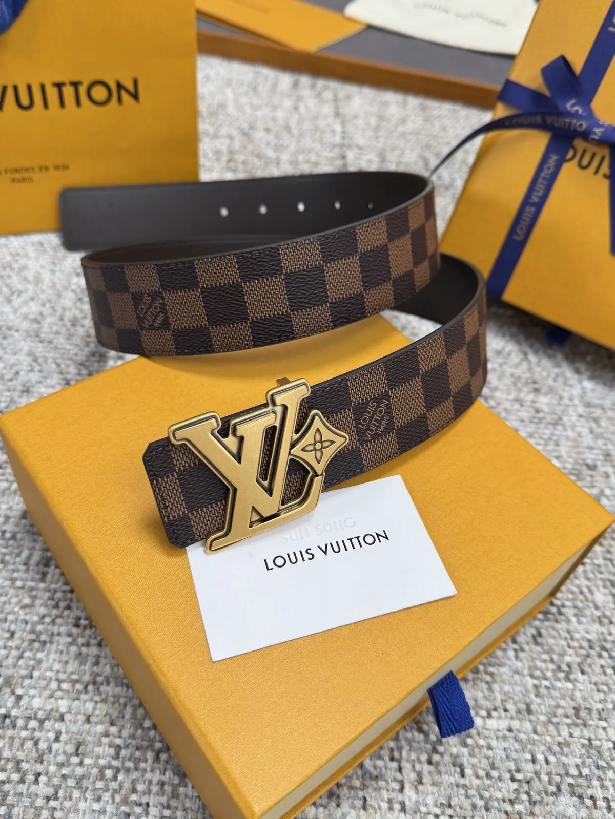 LV Style Leather Men's Belts Lookbook Reference image 1