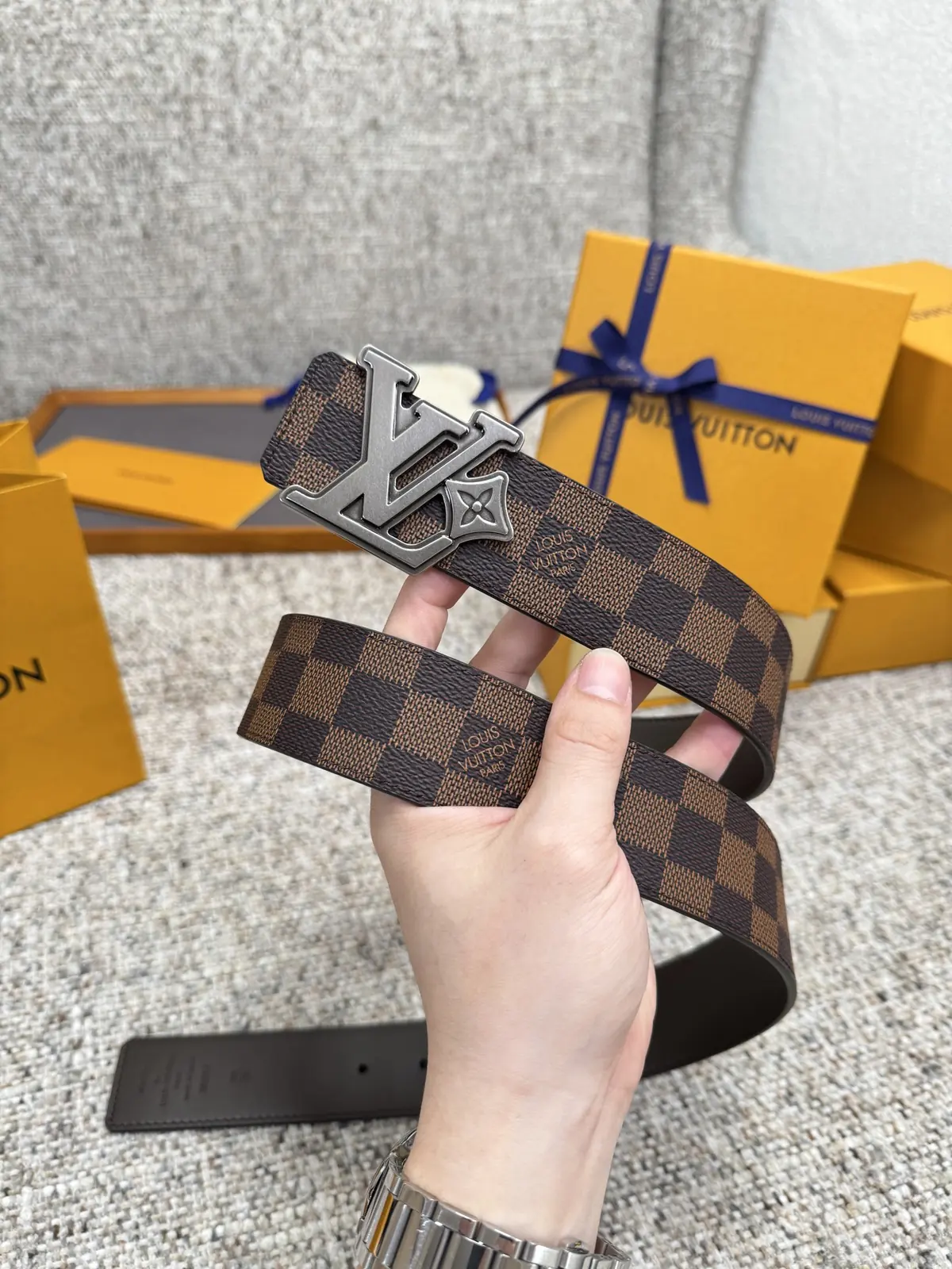 LV Style Leather Men's Belts Lookbook Reference image 2