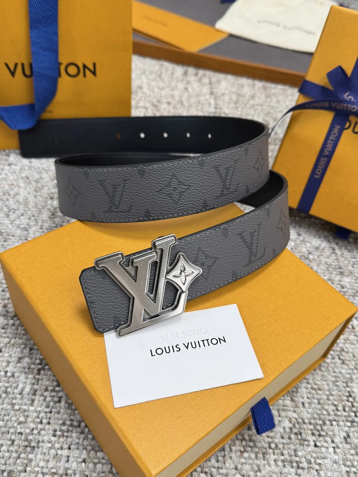 LV Style Leather Men's Belts Lookbook Reference image 1
