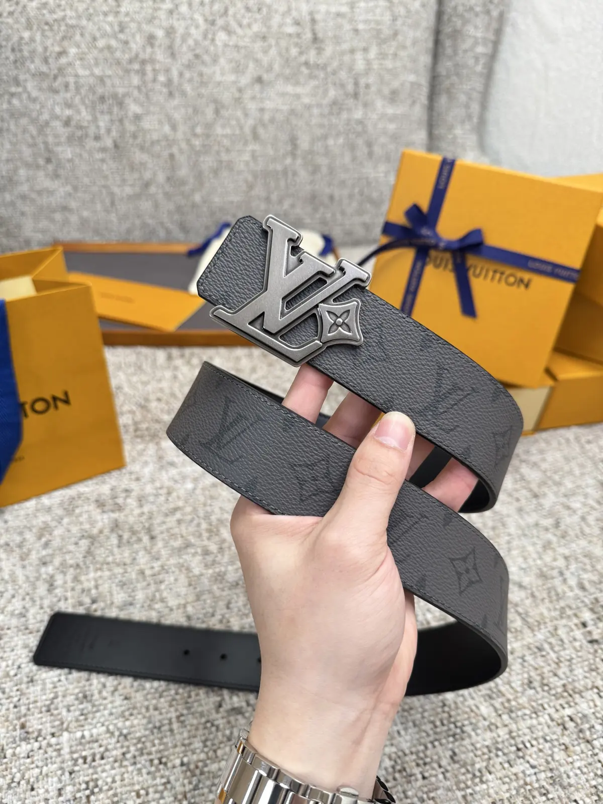LV Style Leather Men's Belts Lookbook Reference image 2