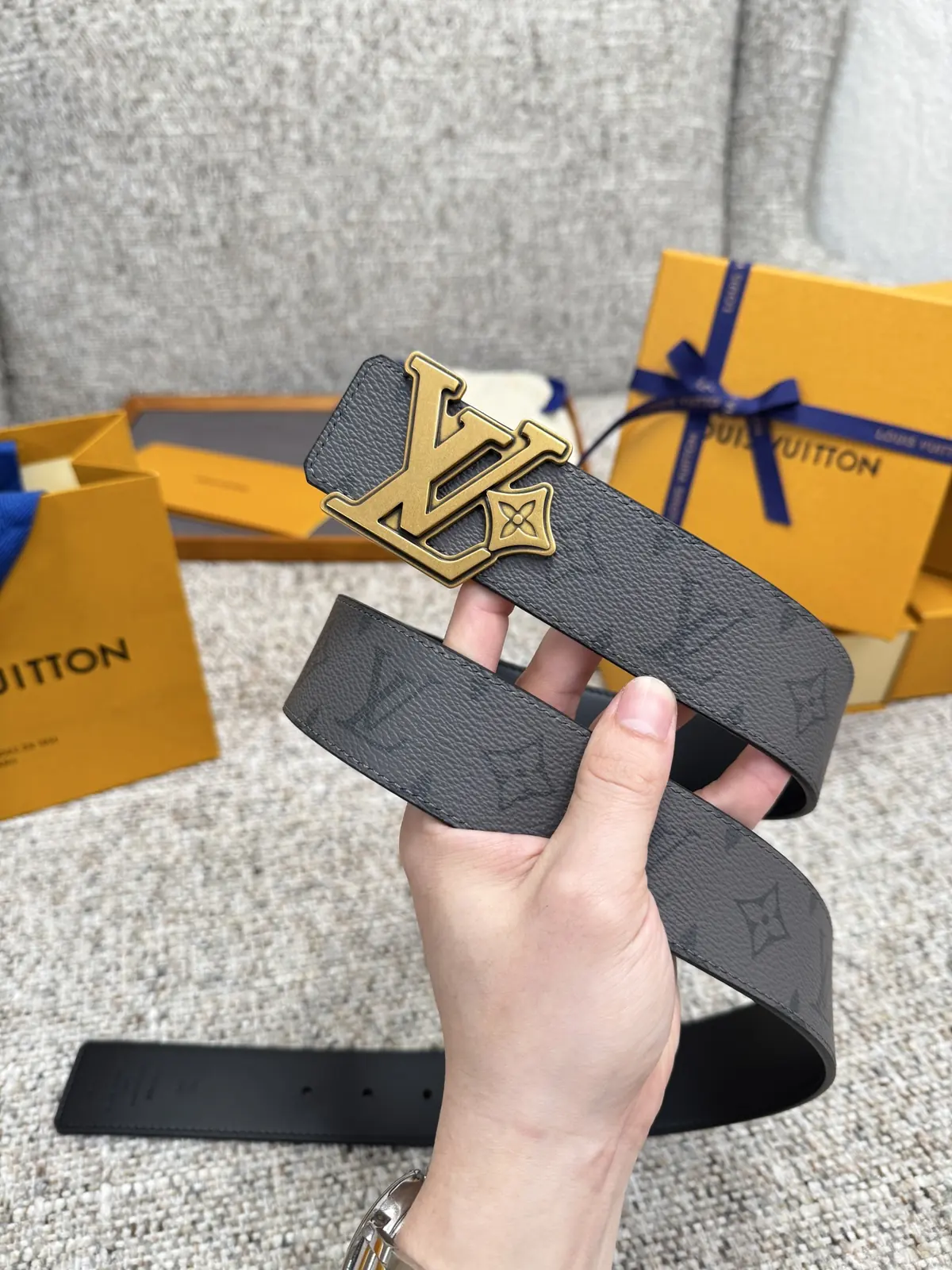 LV Style Leather Men's Belts Lookbook Reference image 2
