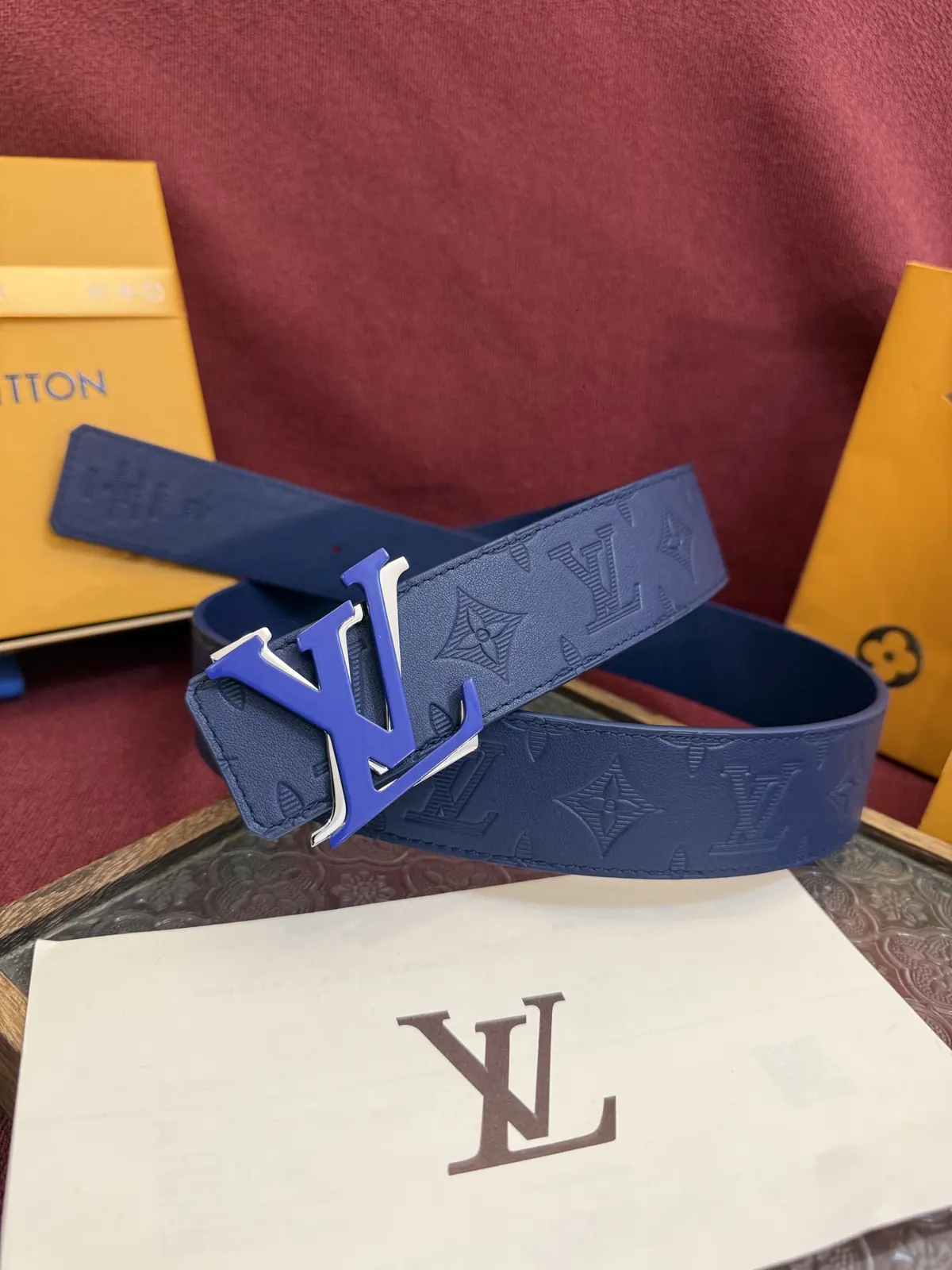 LV Style Leather Men's Belt Lookbook Reference image 2