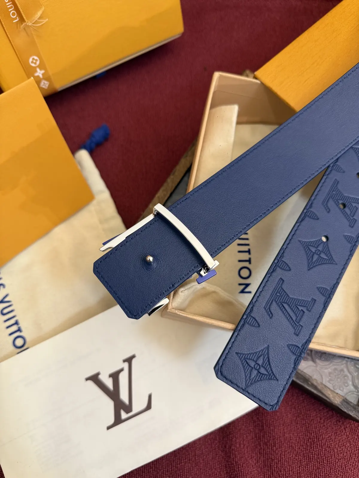 LV Style Leather Men's Belt Lookbook Reference image 5