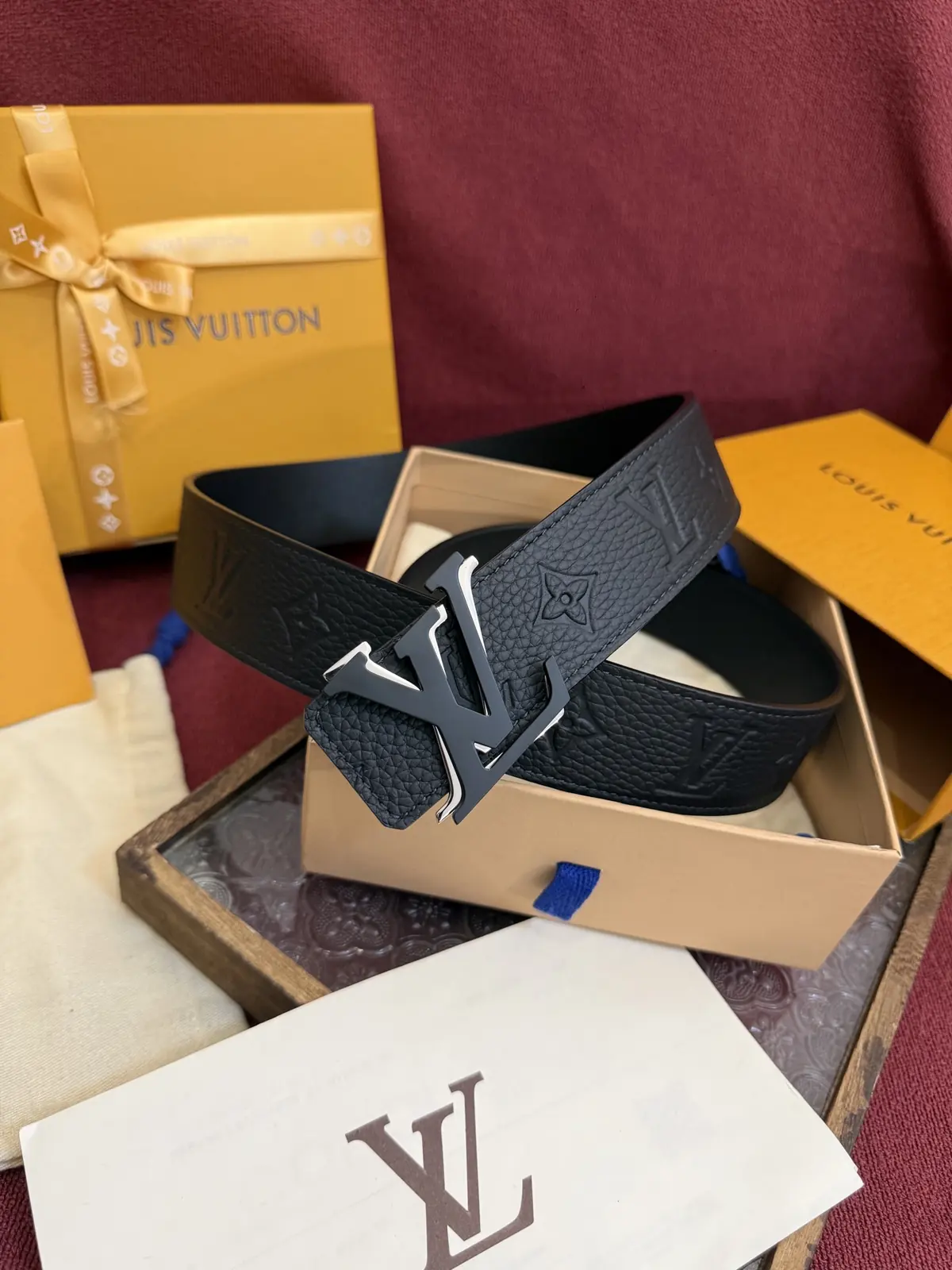 LV Style Leather Men's Belt Lookbook Reference image 5