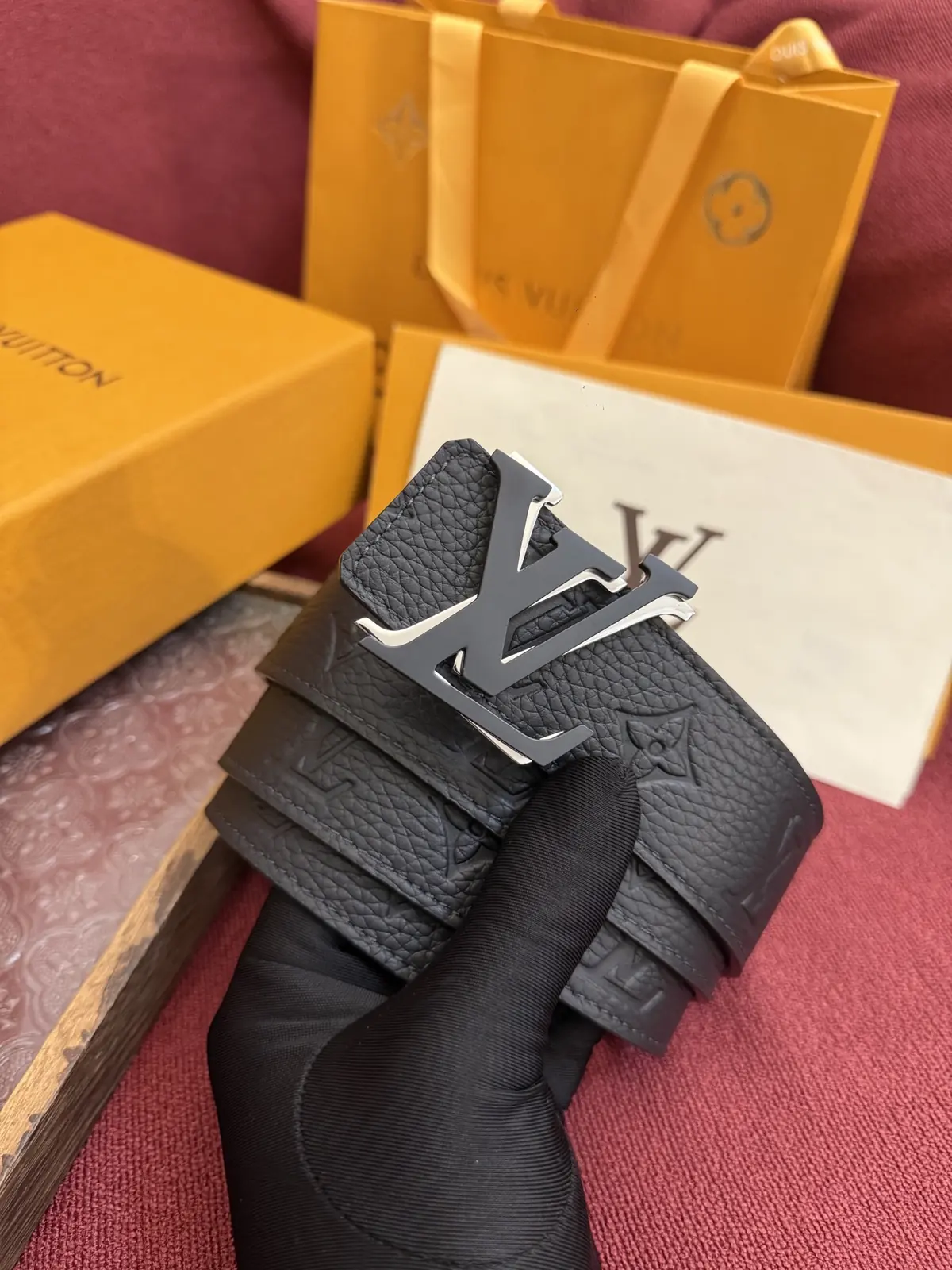 LV Style Leather Men's Belt Lookbook Reference image 6