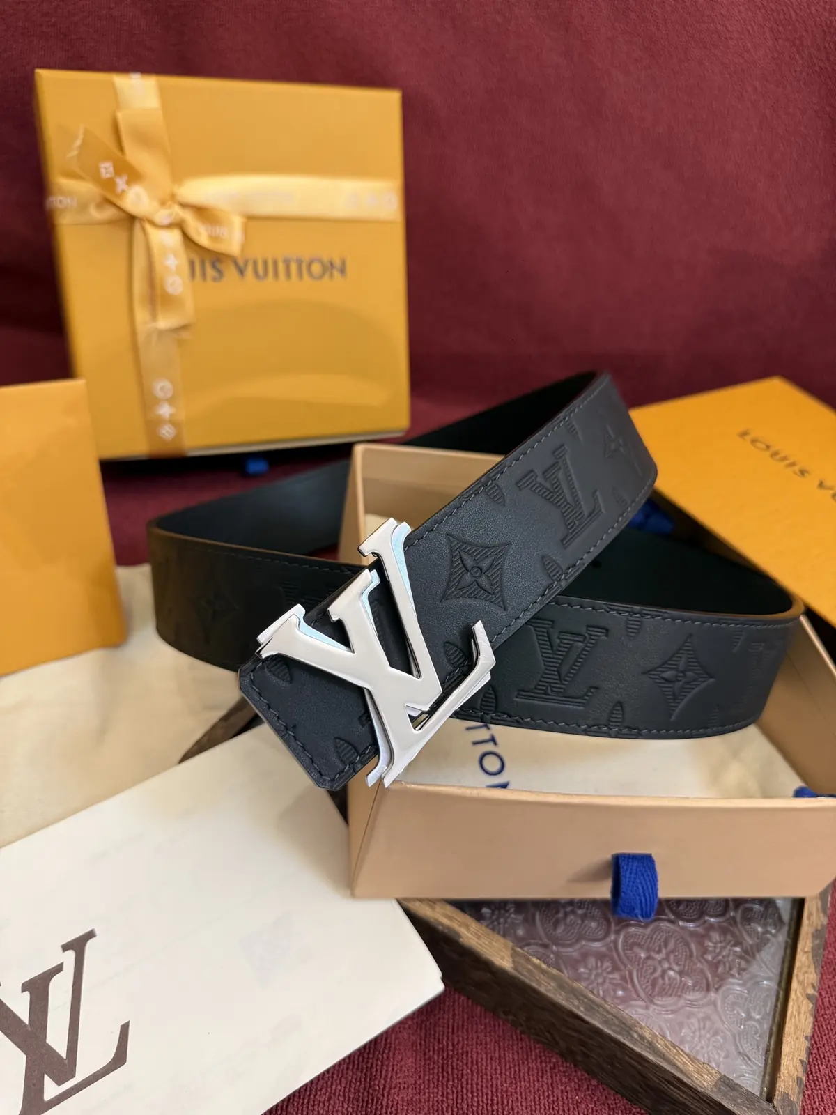 LV Style Leather Men's Belt Lookbook Reference image 5