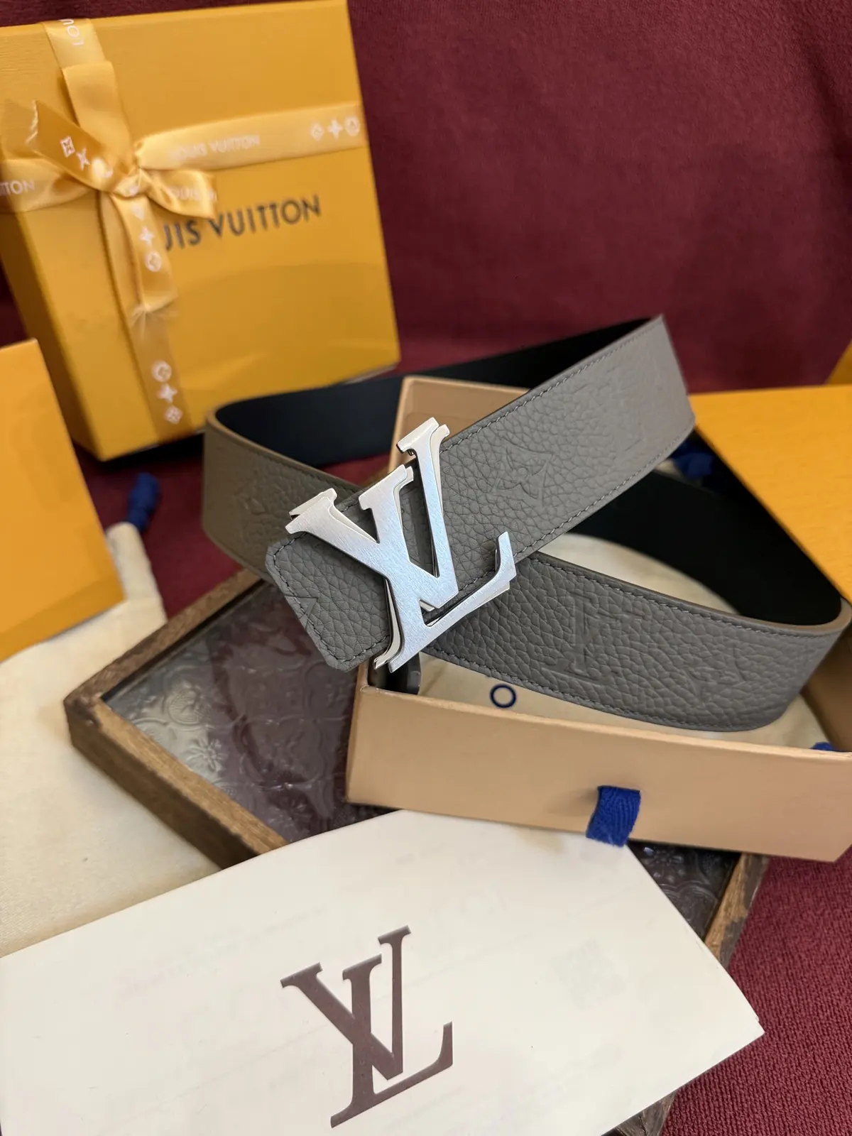 LV Style Leather Men's Belt Lookbook Reference image 5