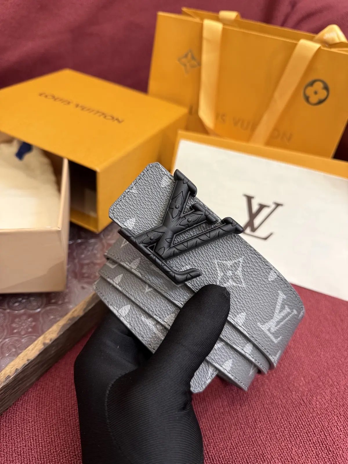 LV Style Leather Men's Belt Lookbook Reference image 6