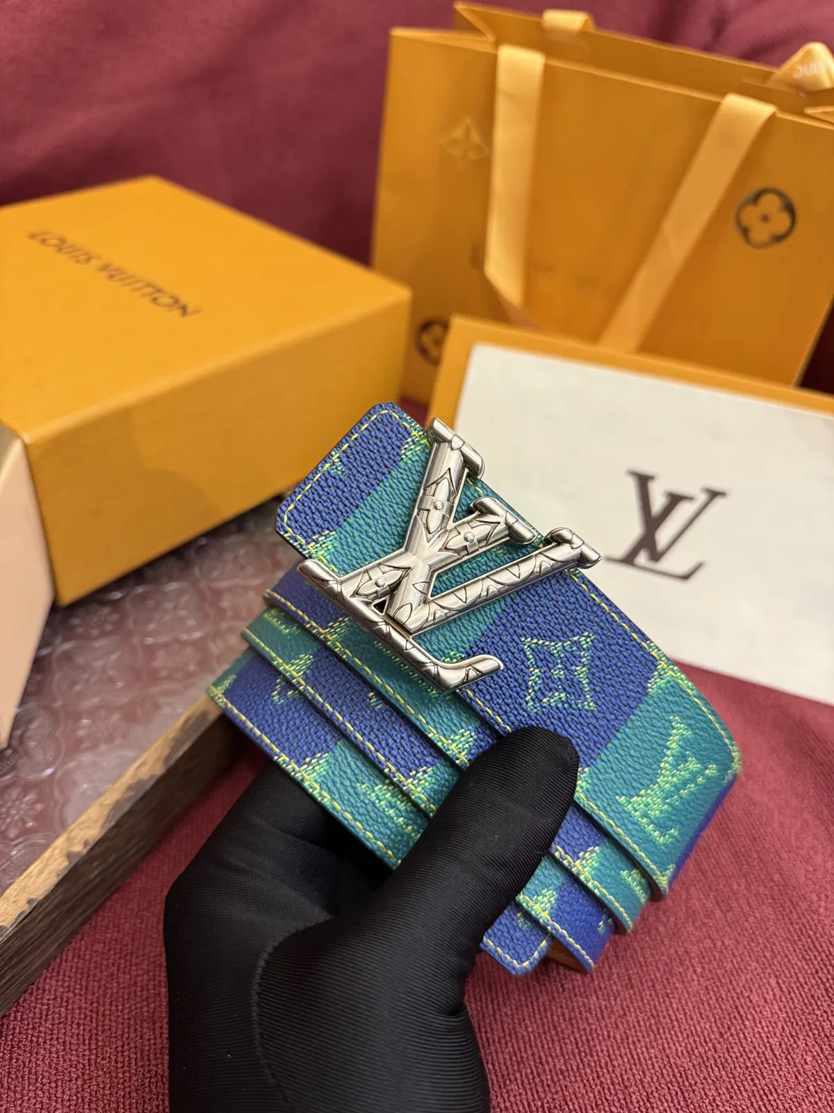 LV Style Leather Men's Belt Lookbook Reference image 6