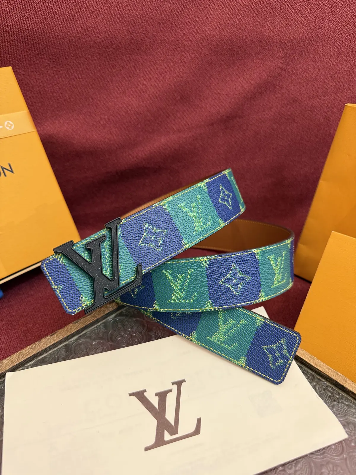 LV Style Leather Men's Belt Lookbook Reference image 1