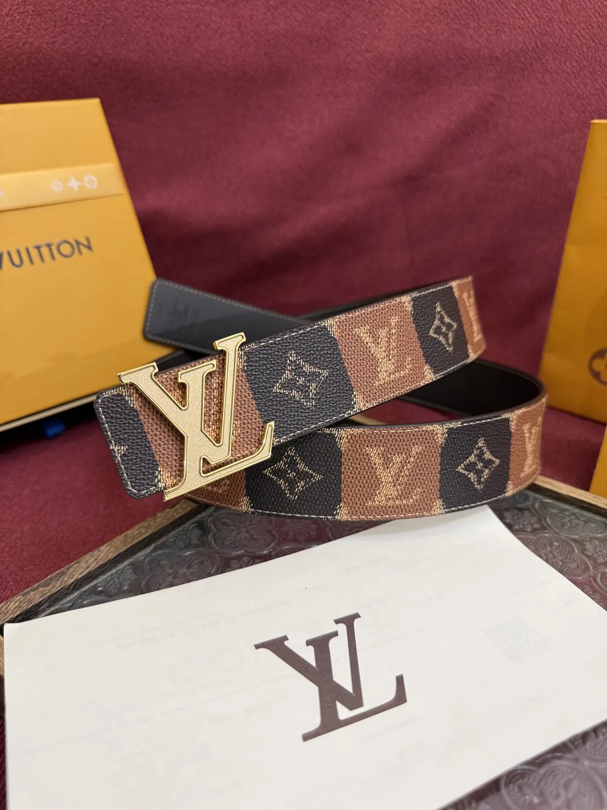 LV Style Leather Men's Belt Lookbook Reference image 2