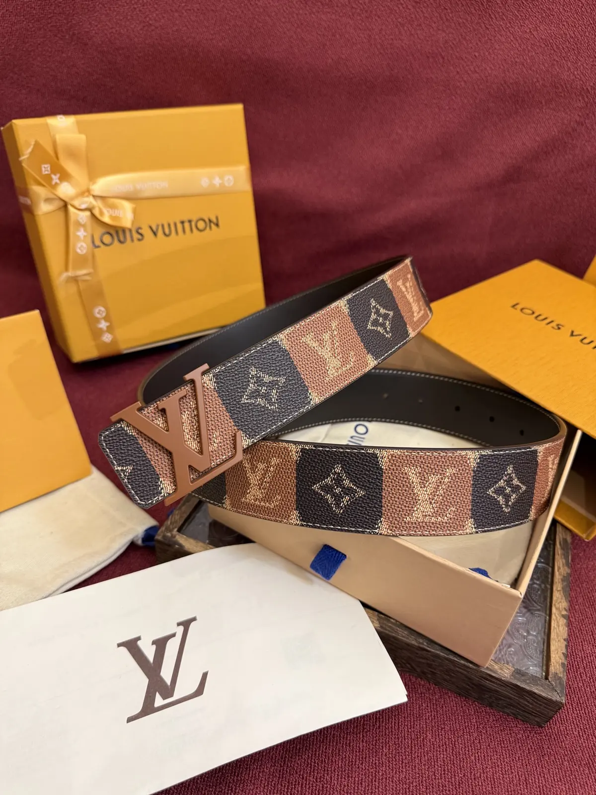 LV Style Leather Men's Belt Lookbook Reference image 4