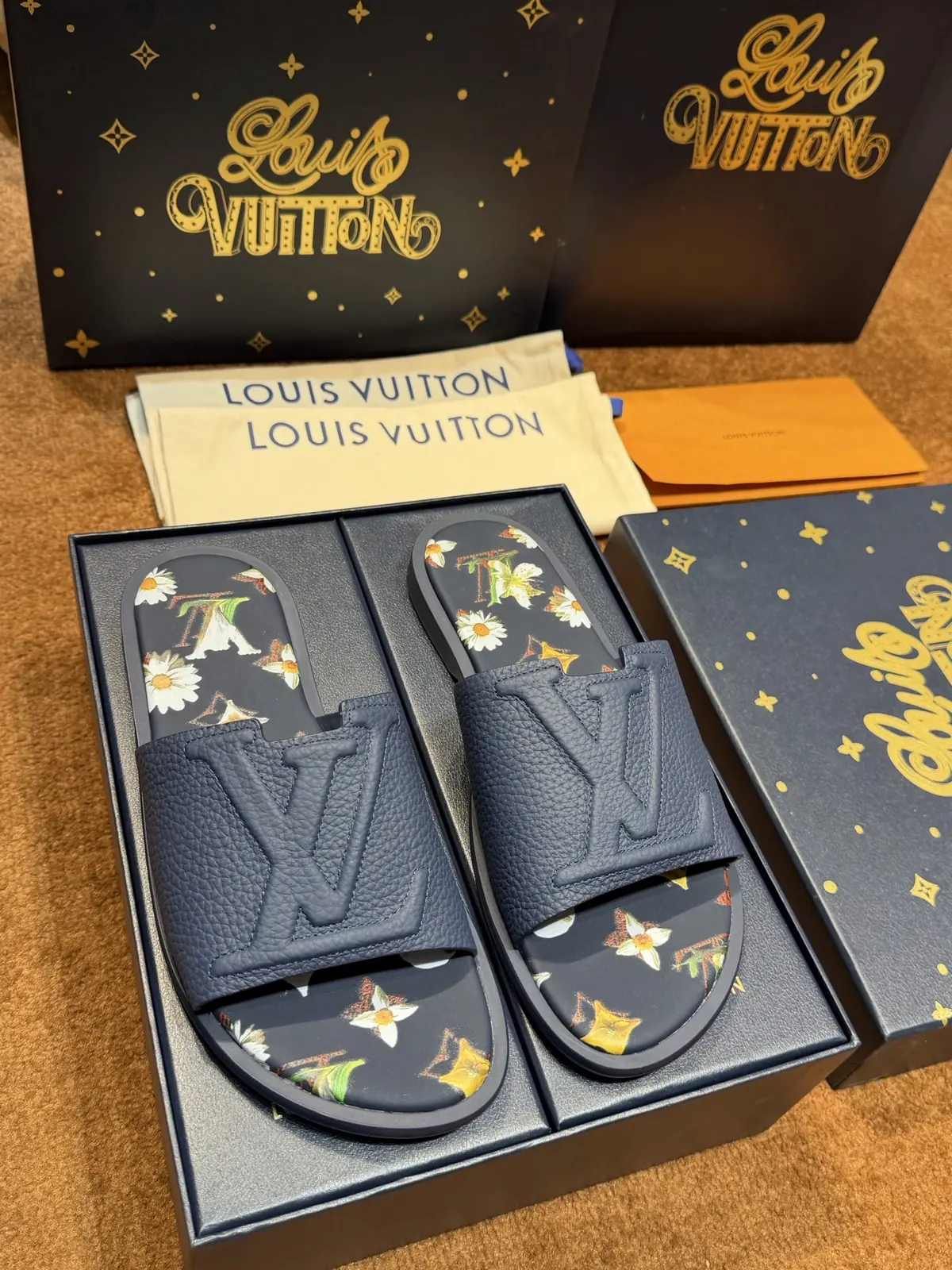 LV Style Leather Men's Shoes Lookbook Reference image 2