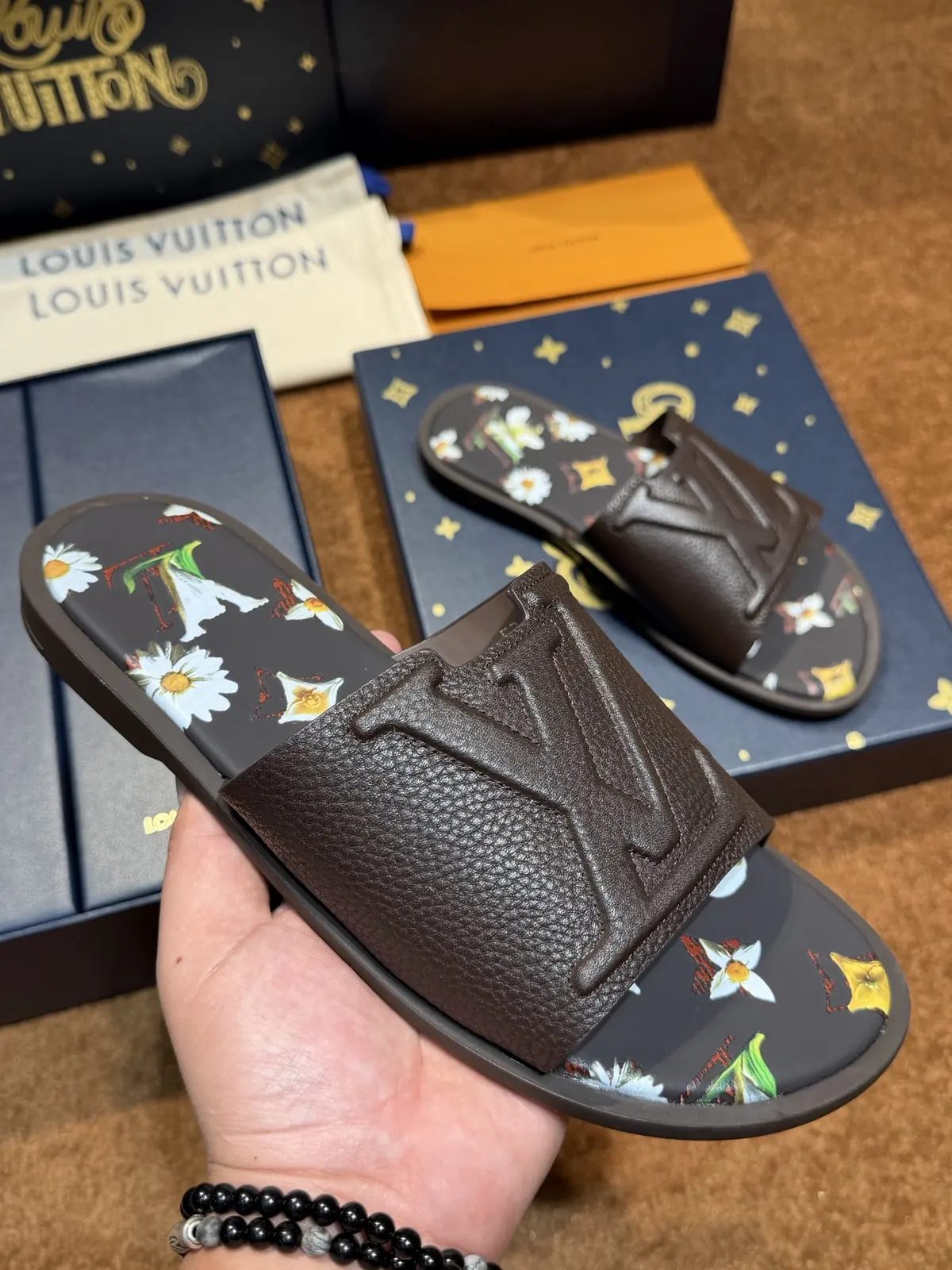 LV Style Leather Men's Shoes Lookbook Reference image 6