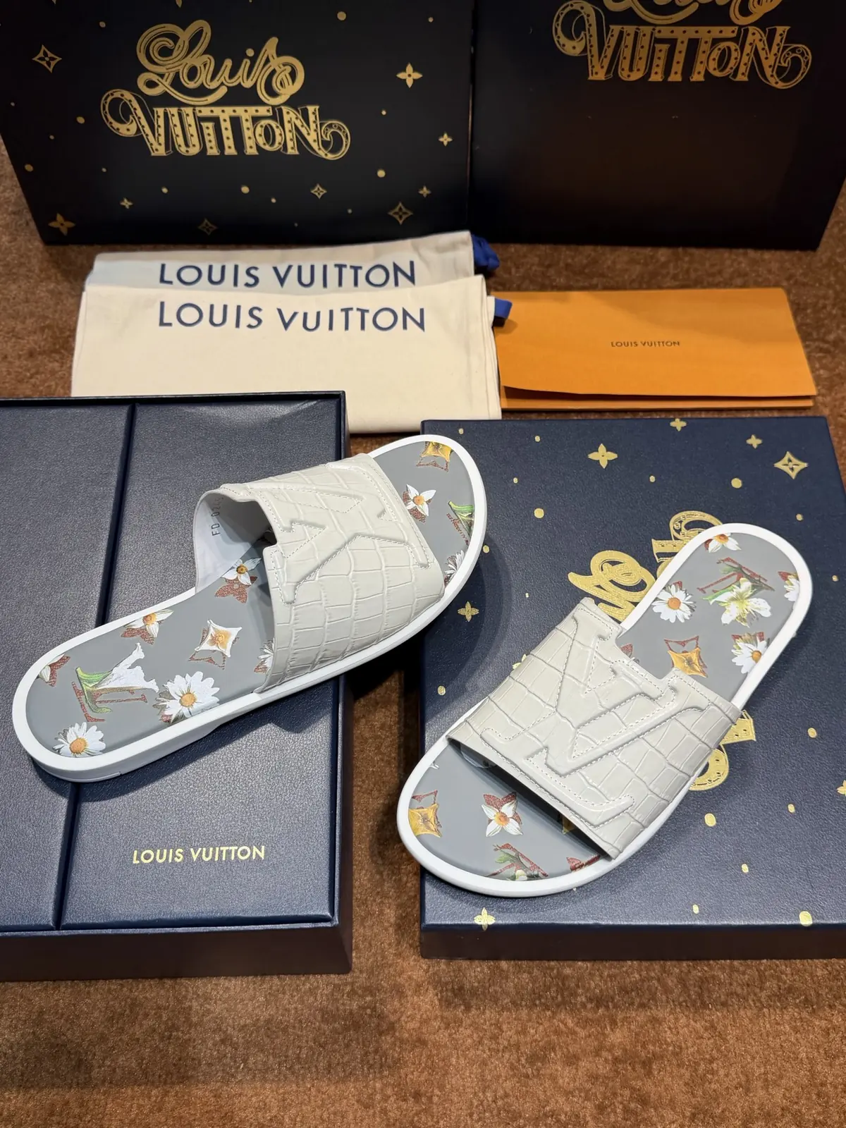 LV Style Leather Men's Shoes Lookbook Reference image 4