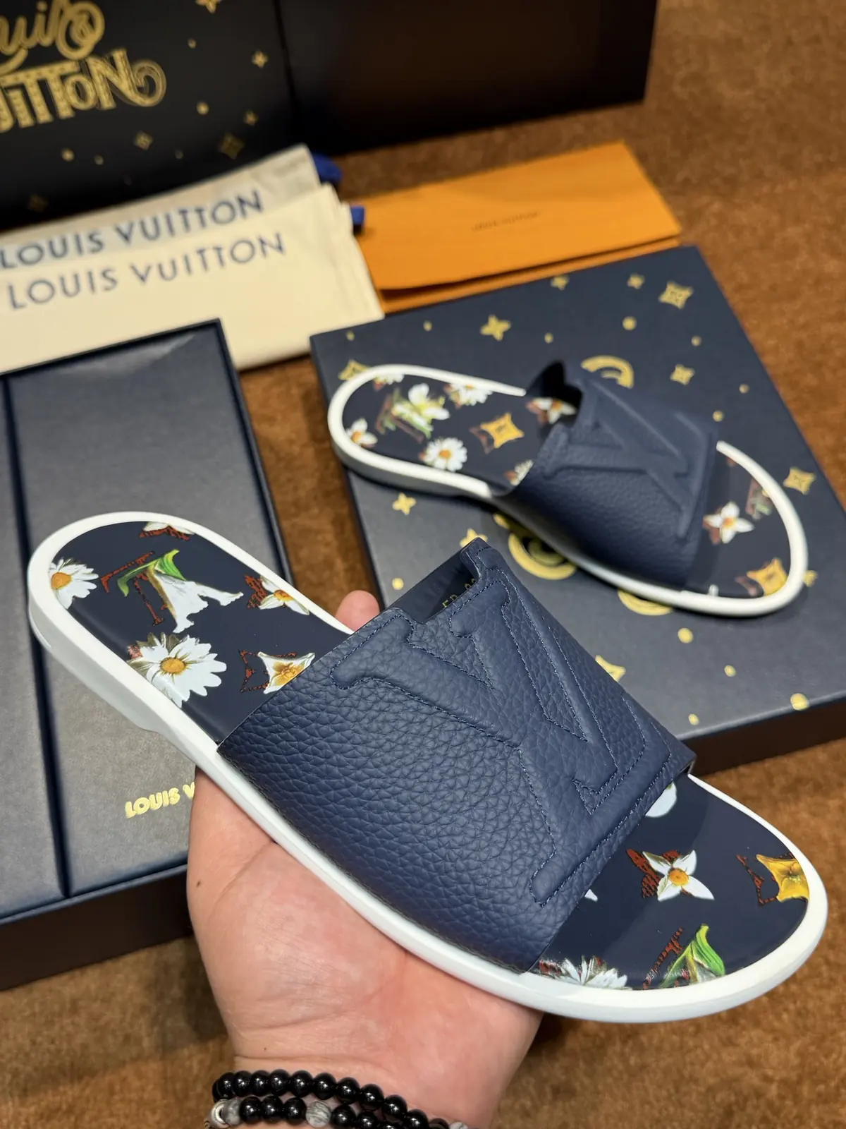 LV Style Leather Men's Shoes Lookbook Reference image 6