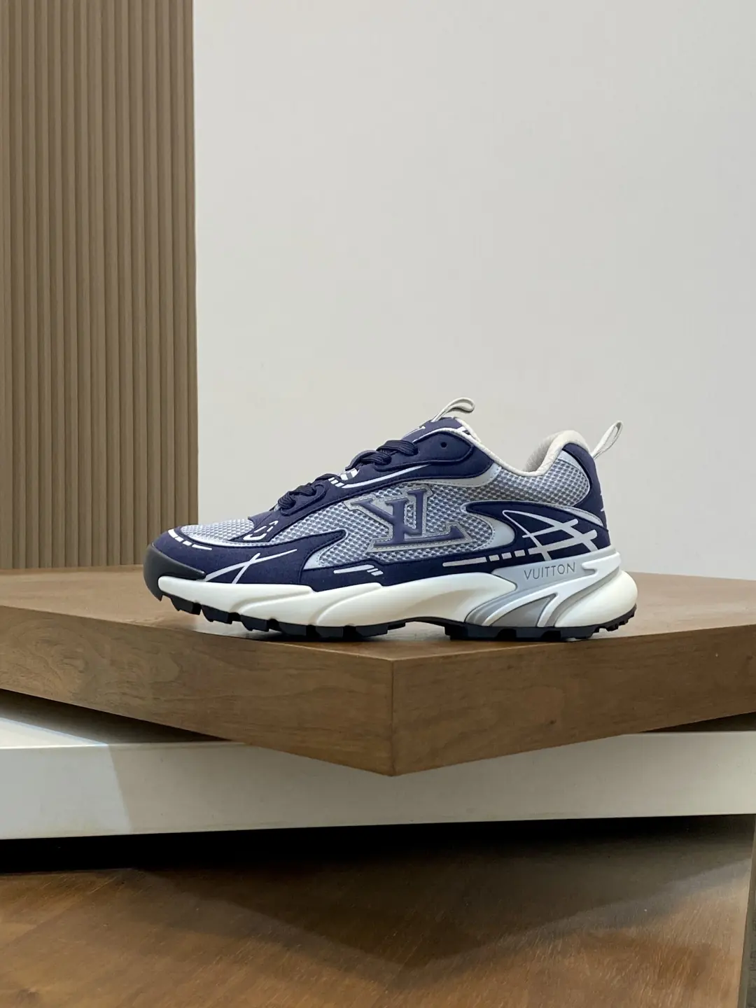 LV Style Leather Men's Shoes Lookbook Reference image 2