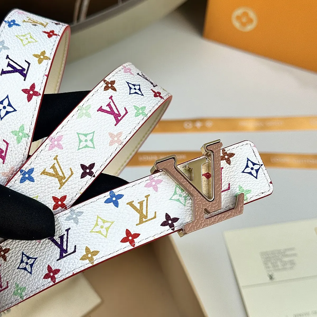 LV Style Leather Women's Belts Lookbook Reference image 4
