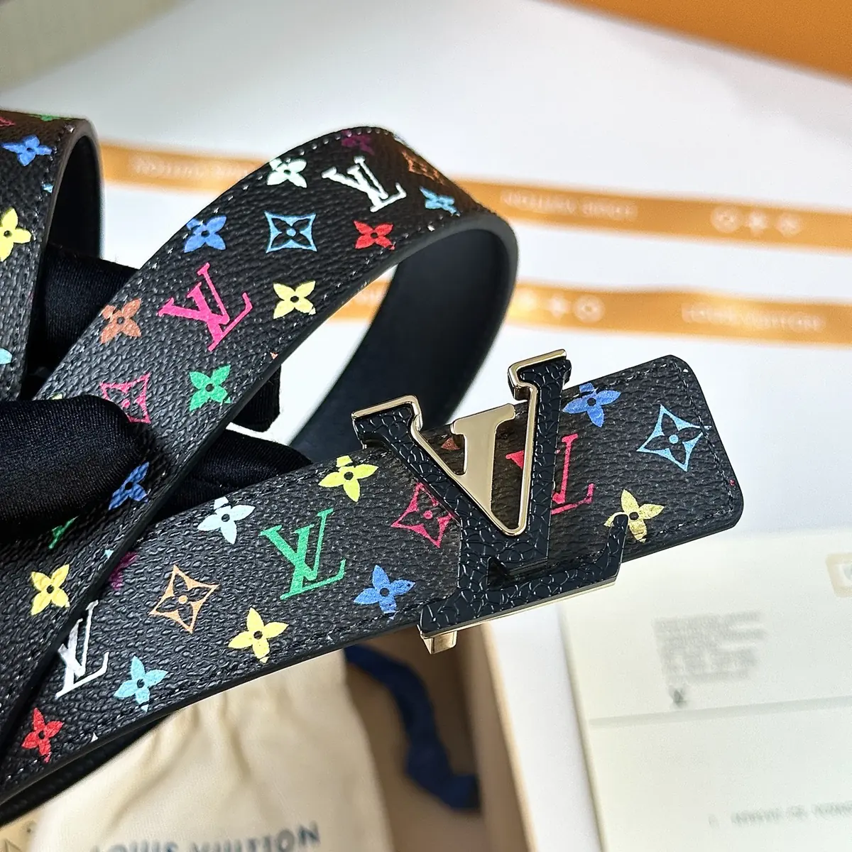 LV Style Leather Women's Belts Lookbook Reference image 4