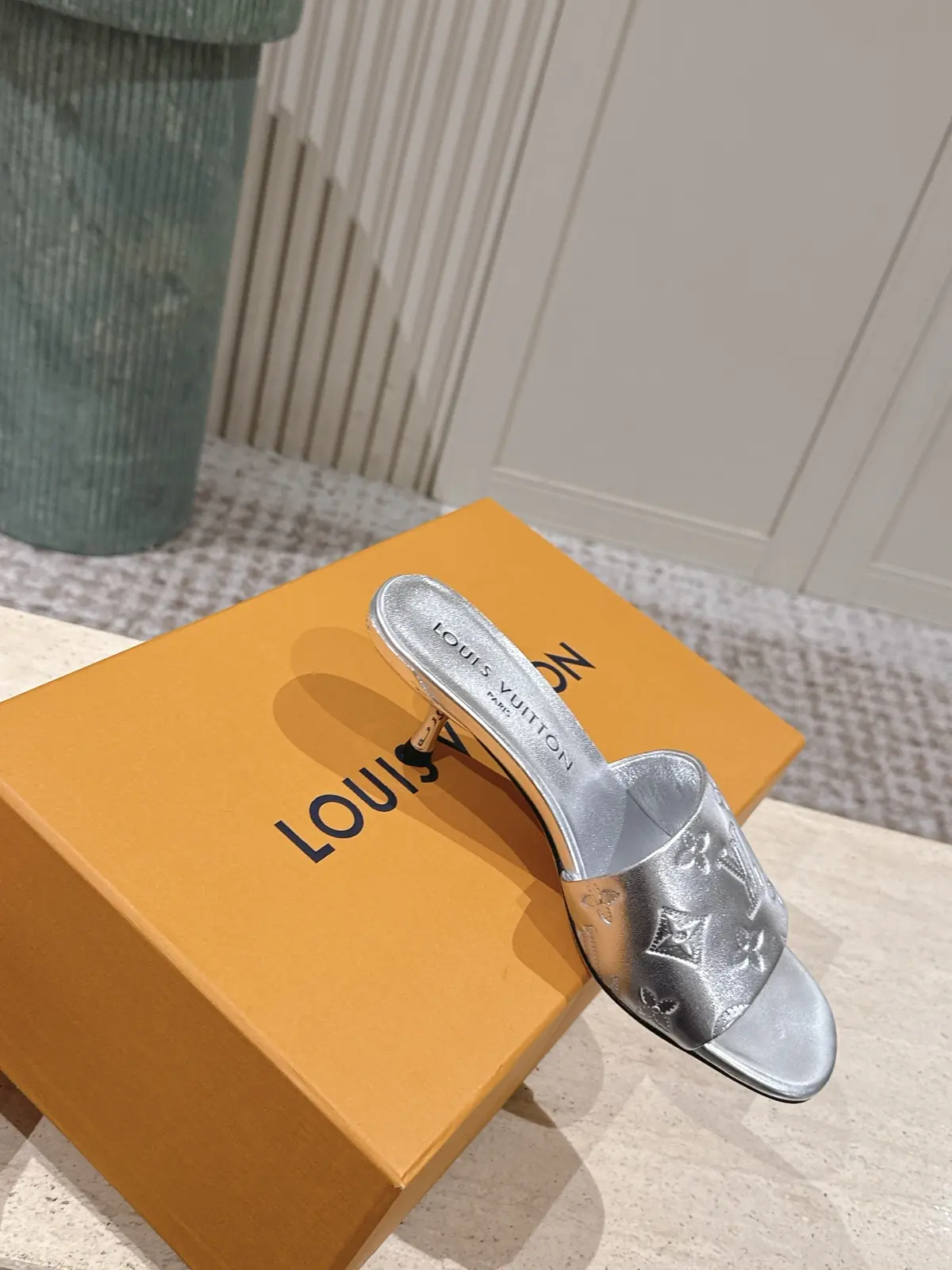 LV Style Leather Women's Shoes Lookbook Reference image 4