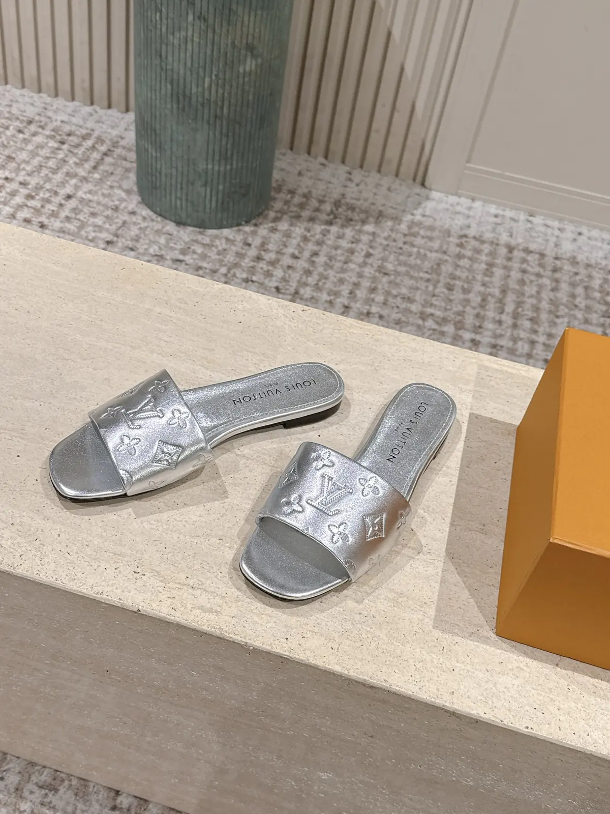 LV Style Leather Women's Shoes Lookbook Reference image 3