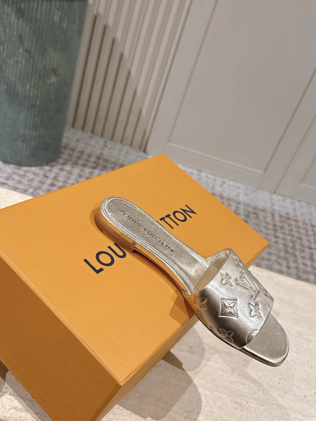 LV Style Leather Women's Shoes Lookbook Reference image 4