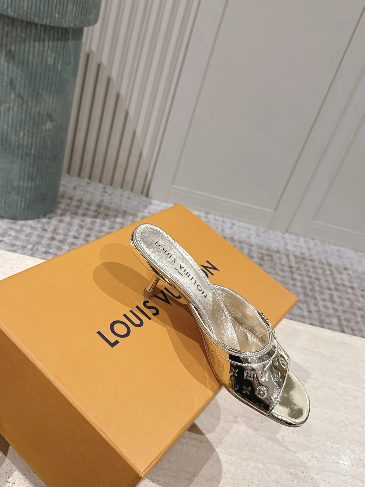 LV Style Leather Women's Shoes Lookbook Reference image 4