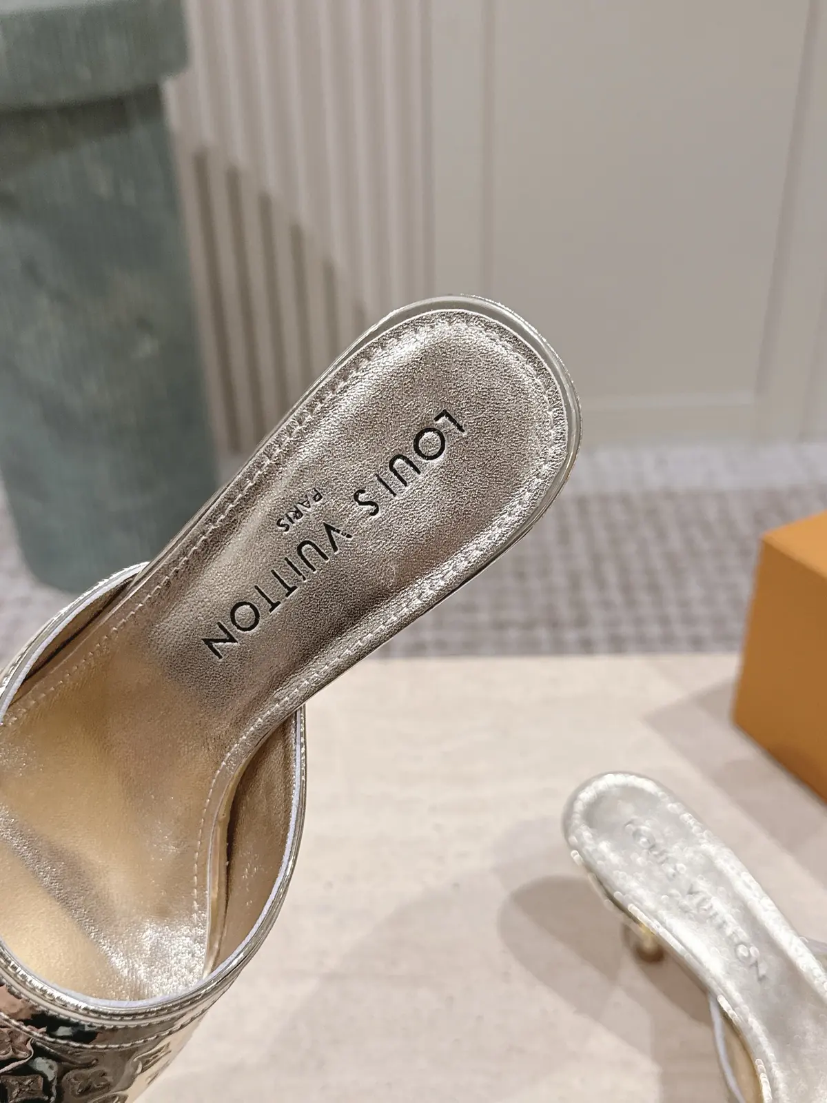 LV Style Leather Women's Shoes Lookbook Reference image 6