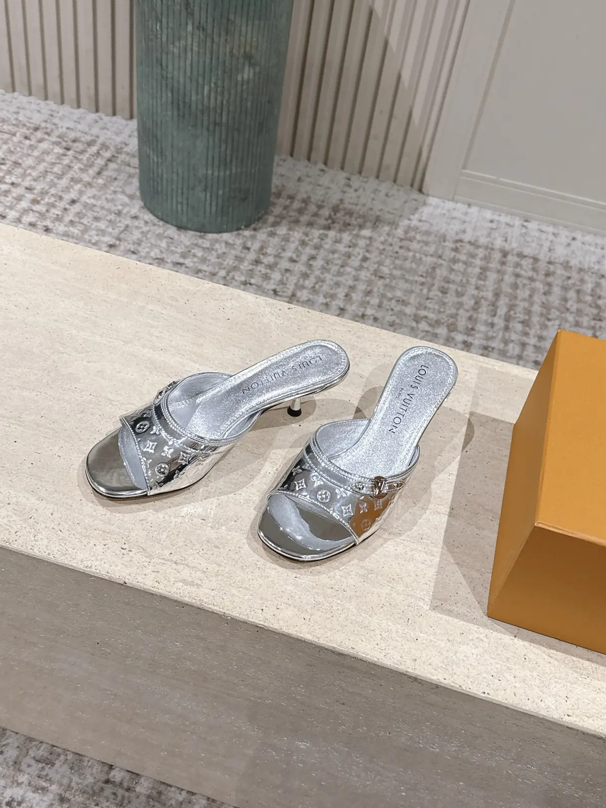 LV Style Leather Women's Shoes Lookbook Reference image 3
