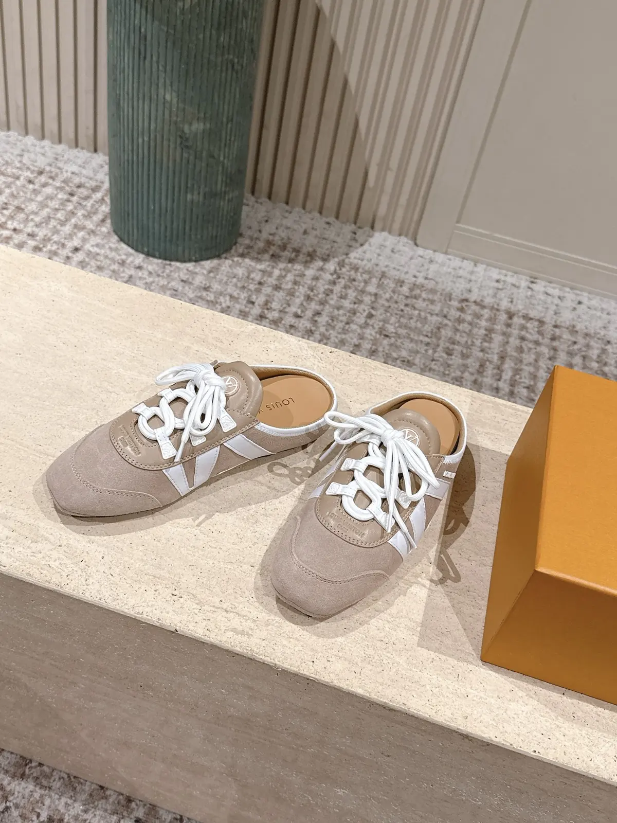 LV Style Leather Women's Shoes Lookbook Reference image 3