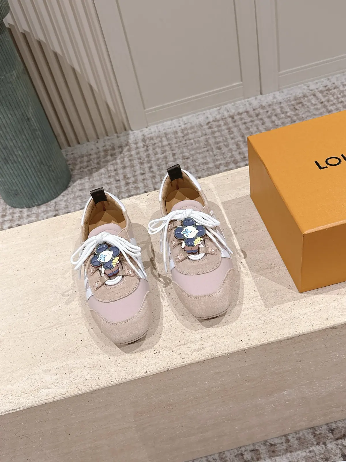 LV Style Leather Women's Shoes Lookbook Reference image 2