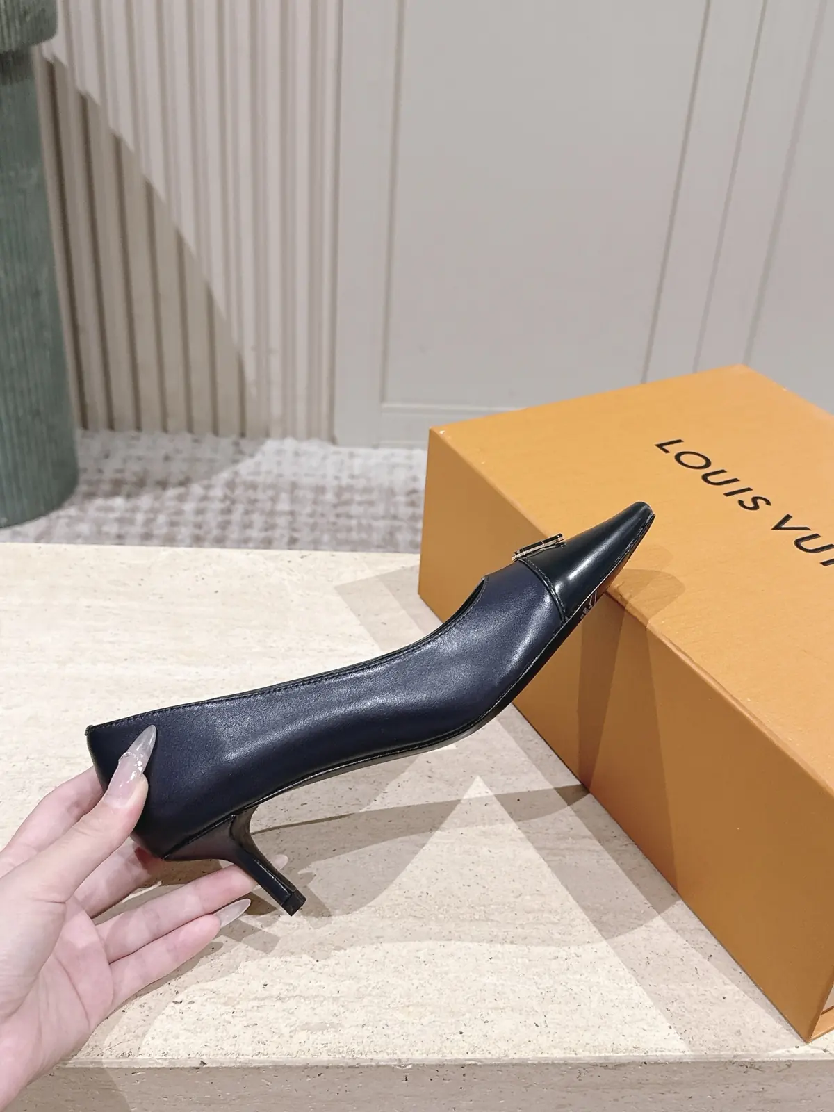 LV Style Leather Women's Shoes Lookbook Reference image 5