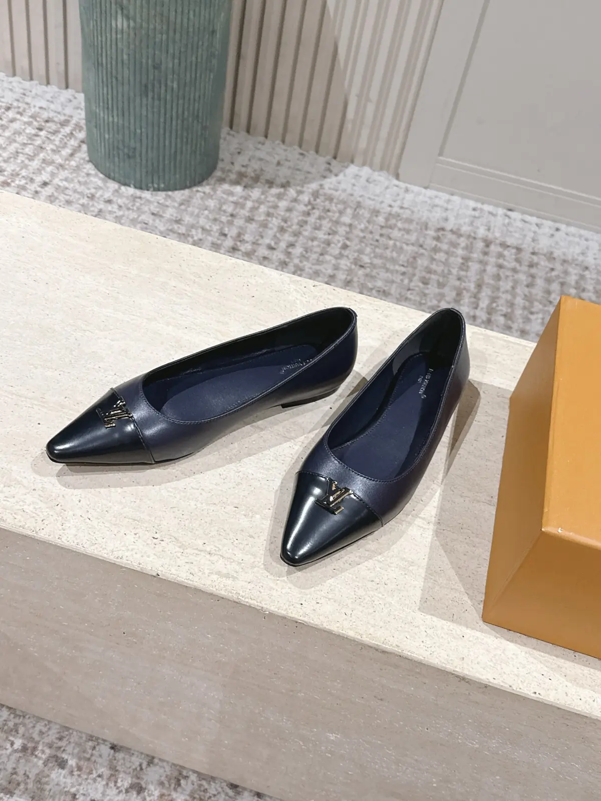 LV Style Leather Women's Shoes Lookbook Reference image 3