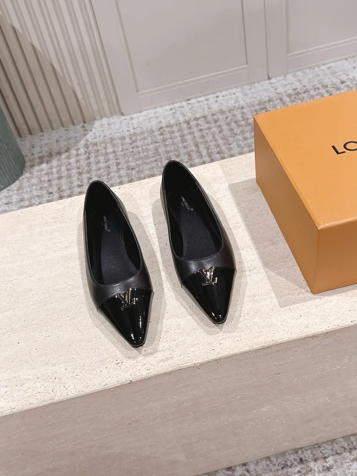 LV Style Leather Women's Shoes Lookbook Reference image 2