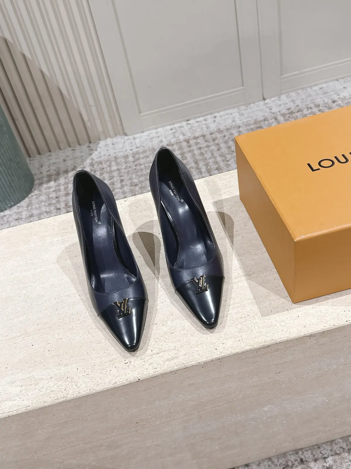 LV Style Leather Women's Shoes Lookbook Reference image 2
