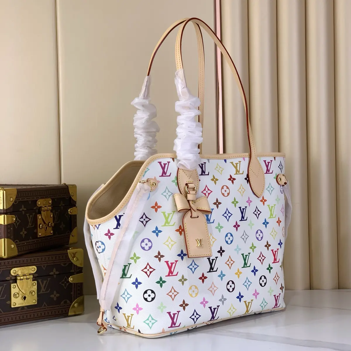 LV Style White Canvas Top Handle Bag Lookbook Reference image 2