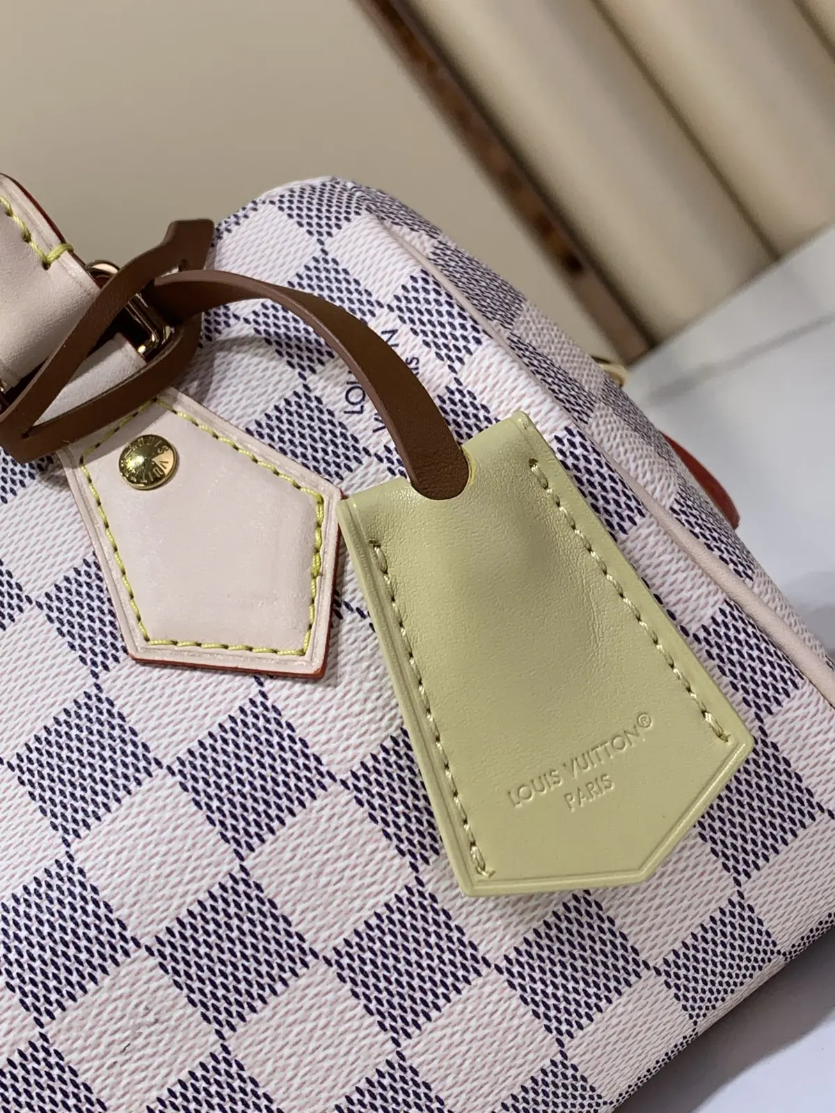 LV Style White Leather Shoulder Bag Lookbook Reference image 6