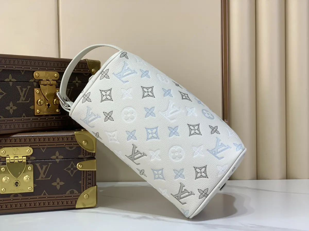 LV Style White Leather Toiletry Bag Lookbook Reference image 4