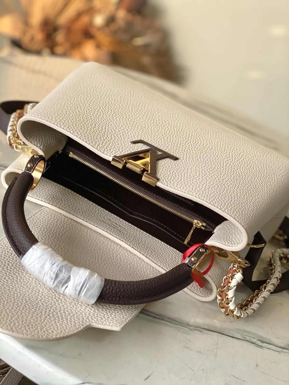 LV Style White Leather Top Handle Bag style reference detail image 8 from source 787660