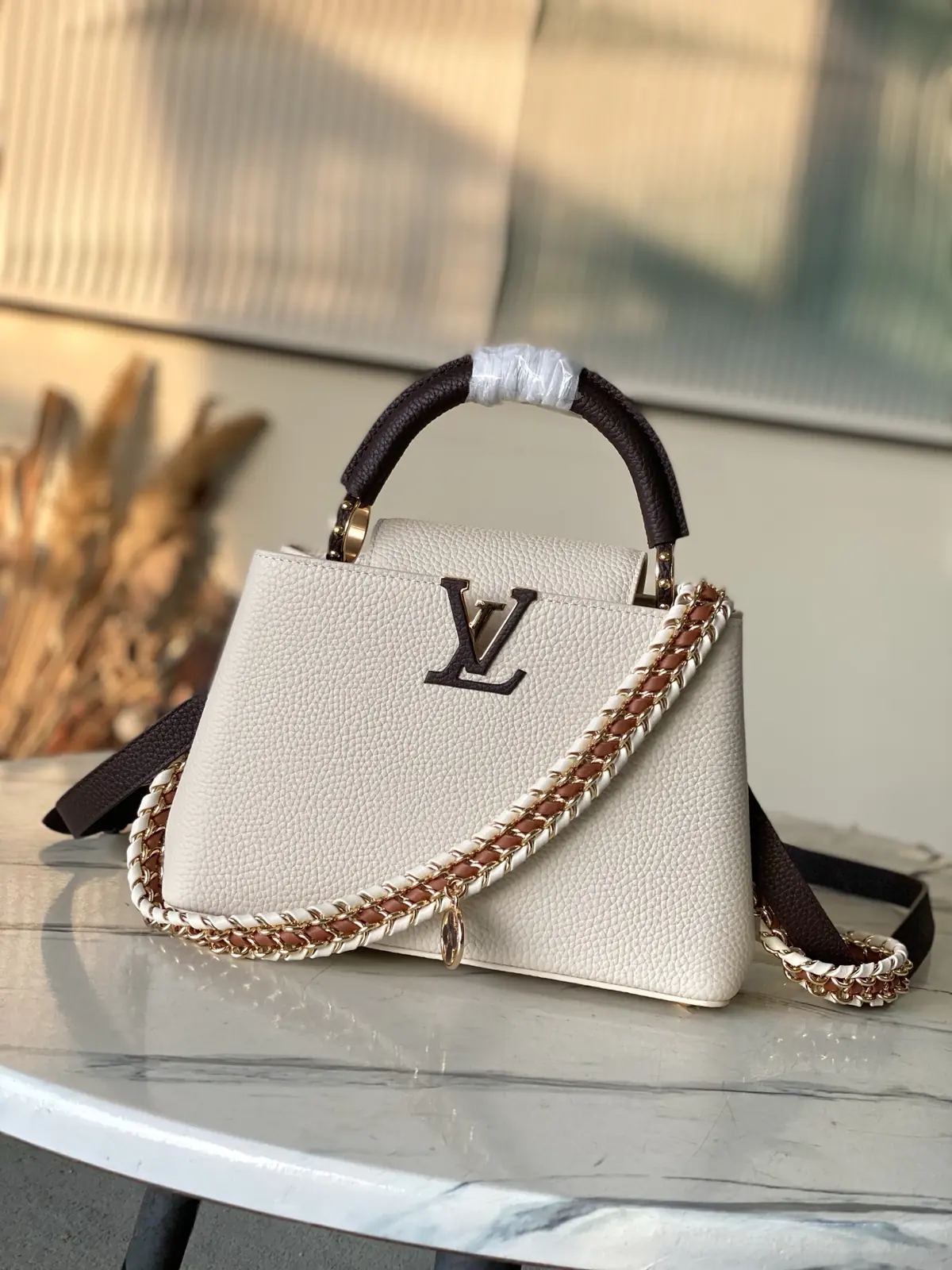 LV Style White Leather Top Handle Bag style reference detail image 1 from source 787661