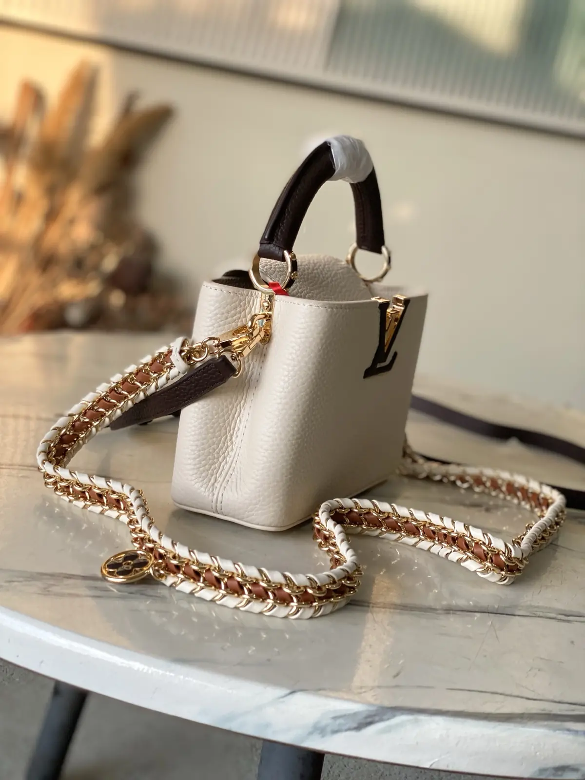 LV Style White Leather Top Handle Bag style reference detail image 2 from source 787662